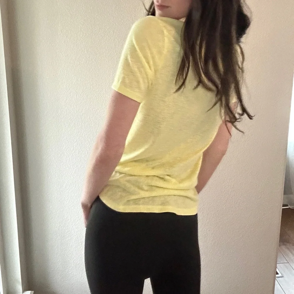 Yellow 🍌Breezy Athleta Relaxed Short Sleeve - Picture 3 of 3